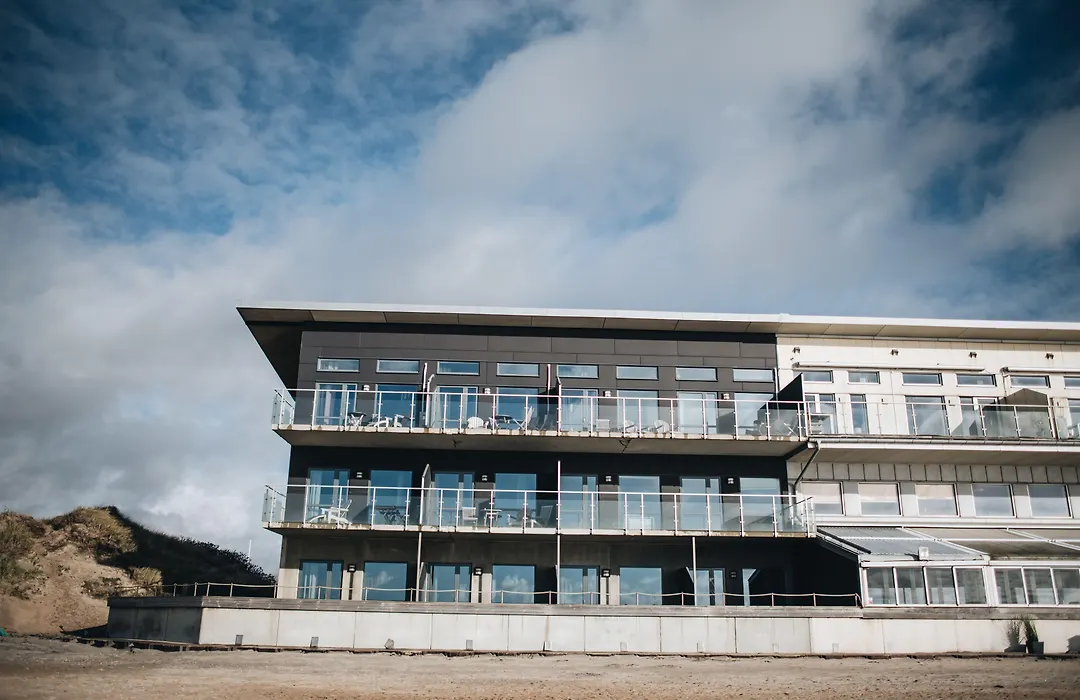 Ocean Hotel-1