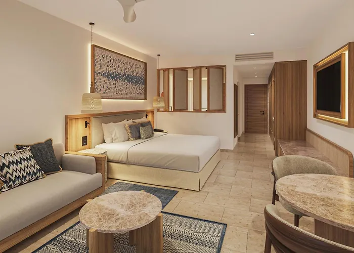 Secrets Playa Mujeres Golf & Spa (Adults Only)Spa Hotel